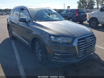 AUDI Q7 2019