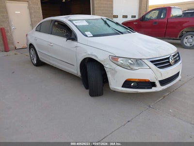 VOLKSWAGEN CC 2011