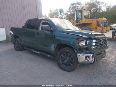 TOYOTA TUNDRA 2021