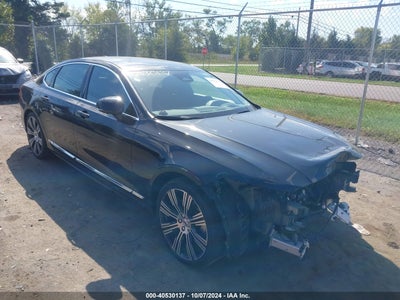 VOLVO S90 2023