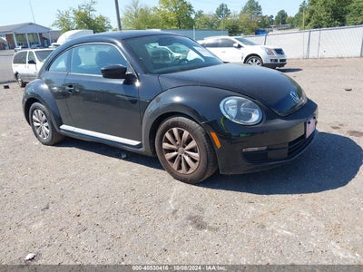 VOLKSWAGEN BEETLE 2014