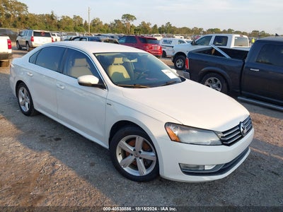 VOLKSWAGEN PASSAT 2015