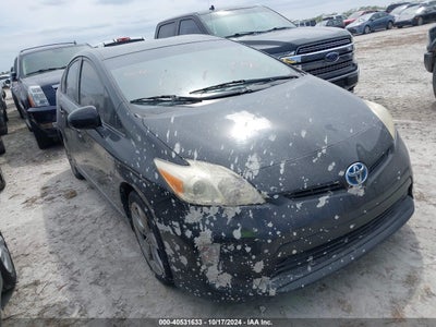 TOYOTA PRIUS 2013