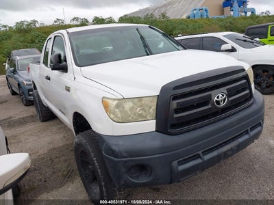TOYOTA TUNDRA 2010