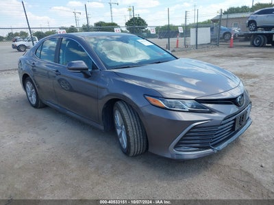 TOYOTA CAMRY 2024