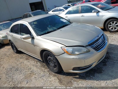 CHRYSLER 200 2013