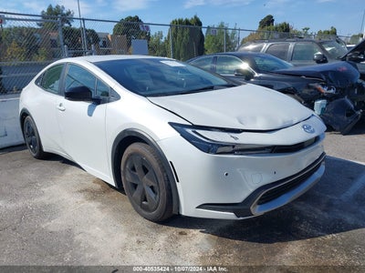 TOYOTA PRIUS PRIME 2024
