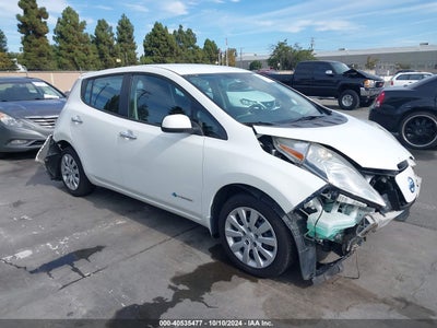 NISSAN LEAF 2015