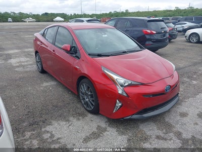 TOYOTA PRIUS 2017