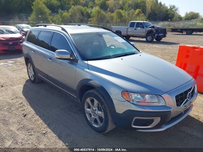 VOLVO XC70 2010
