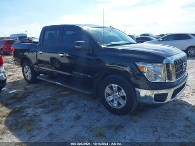 NISSAN TITAN 2018