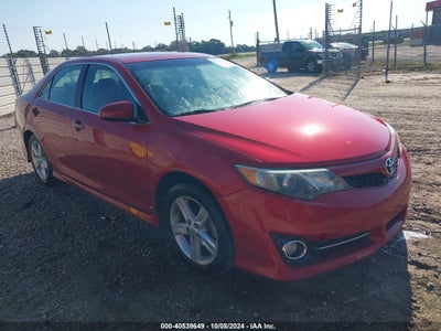 TOYOTA CAMRY 2014