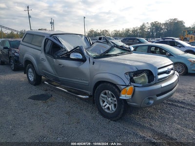 TOYOTA TUNDRA 2004