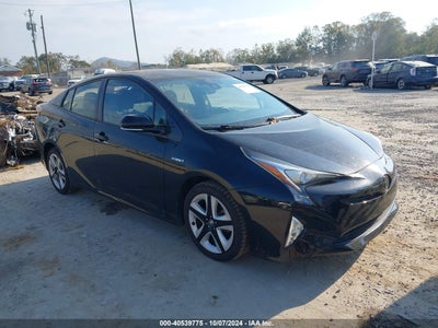 TOYOTA PRIUS 2017