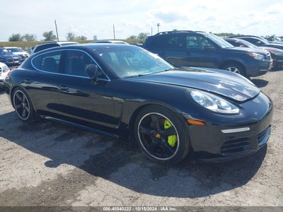 PORSCHE PANAMERA E-HYBRID 2016