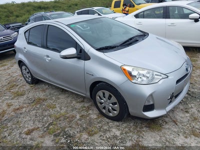 TOYOTA PRIUS C 2014