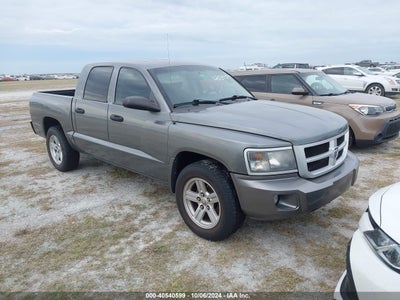 RAM DAKOTA 2011