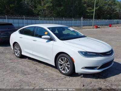 CHRYSLER 200 2015