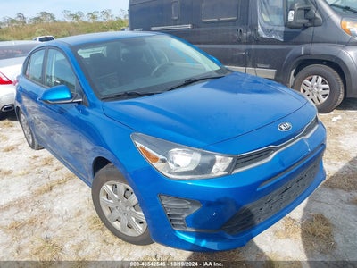 KIA RIO 2021