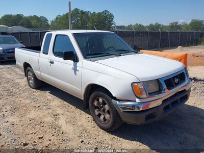 NISSAN FRONTIER 2000