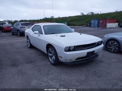 DODGE CHALLENGER 2011