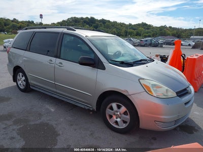 TOYOTA SIENNA 2004
