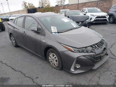 TOYOTA PRIUS PRIME 2021