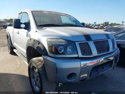 NISSAN TITAN 2004