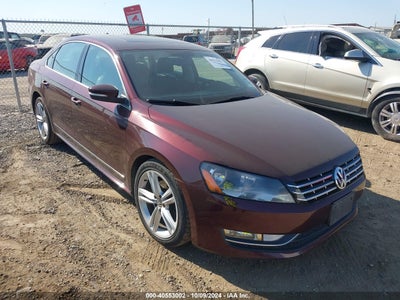 VOLKSWAGEN PASSAT 2013