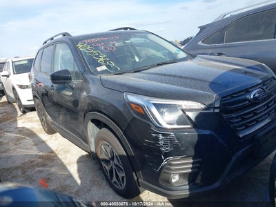 SUBARU FORESTER 2024
