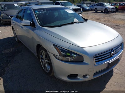NISSAN MAXIMA 2014