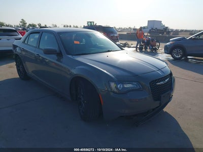 CHRYSLER 300 2019