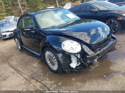VOLKSWAGEN BEETLE 2015