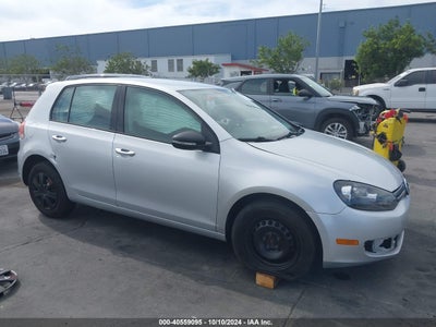 VOLKSWAGEN GOLF 2013