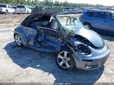 VOLKSWAGEN NEW BEETLE 2006