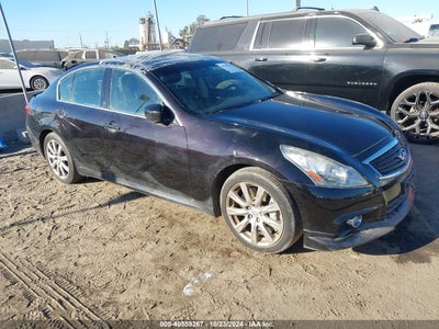 INFINITI G37 2011