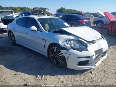 PORSCHE PANAMERA 2015