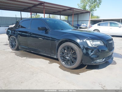 CHRYSLER 300 2016