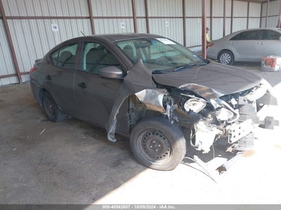 NISSAN VERSA 2016