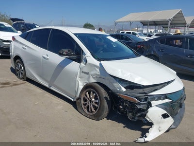 TOYOTA PRIUS PRIME 2019