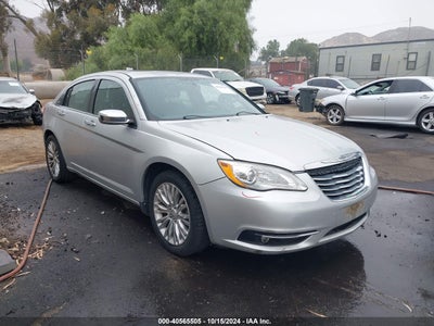 CHRYSLER 200 2012