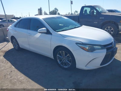 TOYOTA CAMRY 2015