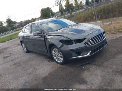 FORD FUSION HYBRID 2019