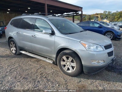 CHEVROLET TRAVERSE 2011