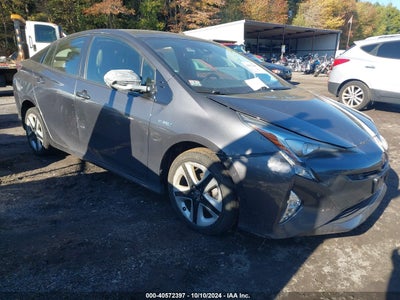 TOYOTA PRIUS 2018