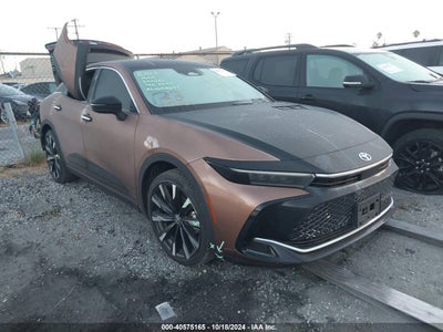 TOYOTA CROWN 2023
