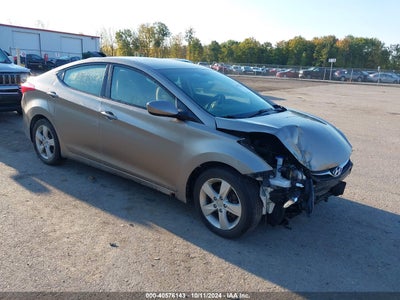 HYUNDAI ELANTRA 2013