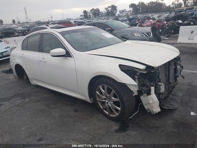 INFINITI G37 2013