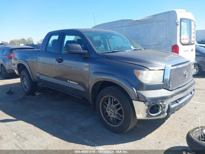 TOYOTA TUNDRA 2012