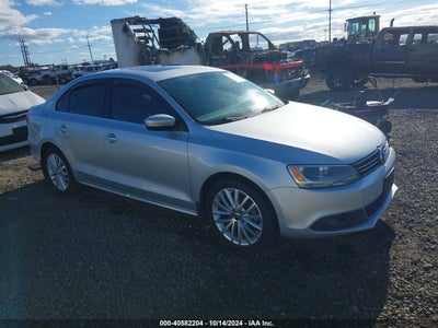 VOLKSWAGEN JETTA 2013